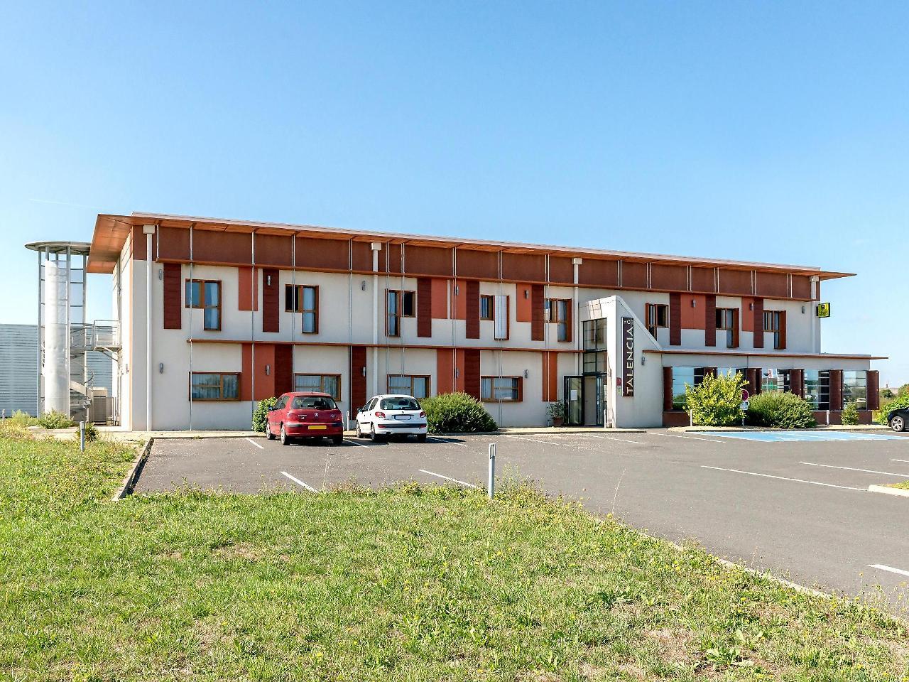 Cit'Hotel Talencia Thouars Exteriér fotografie
