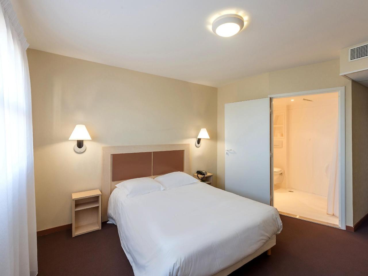 Cit'Hotel Talencia Thouars Exteriér fotografie