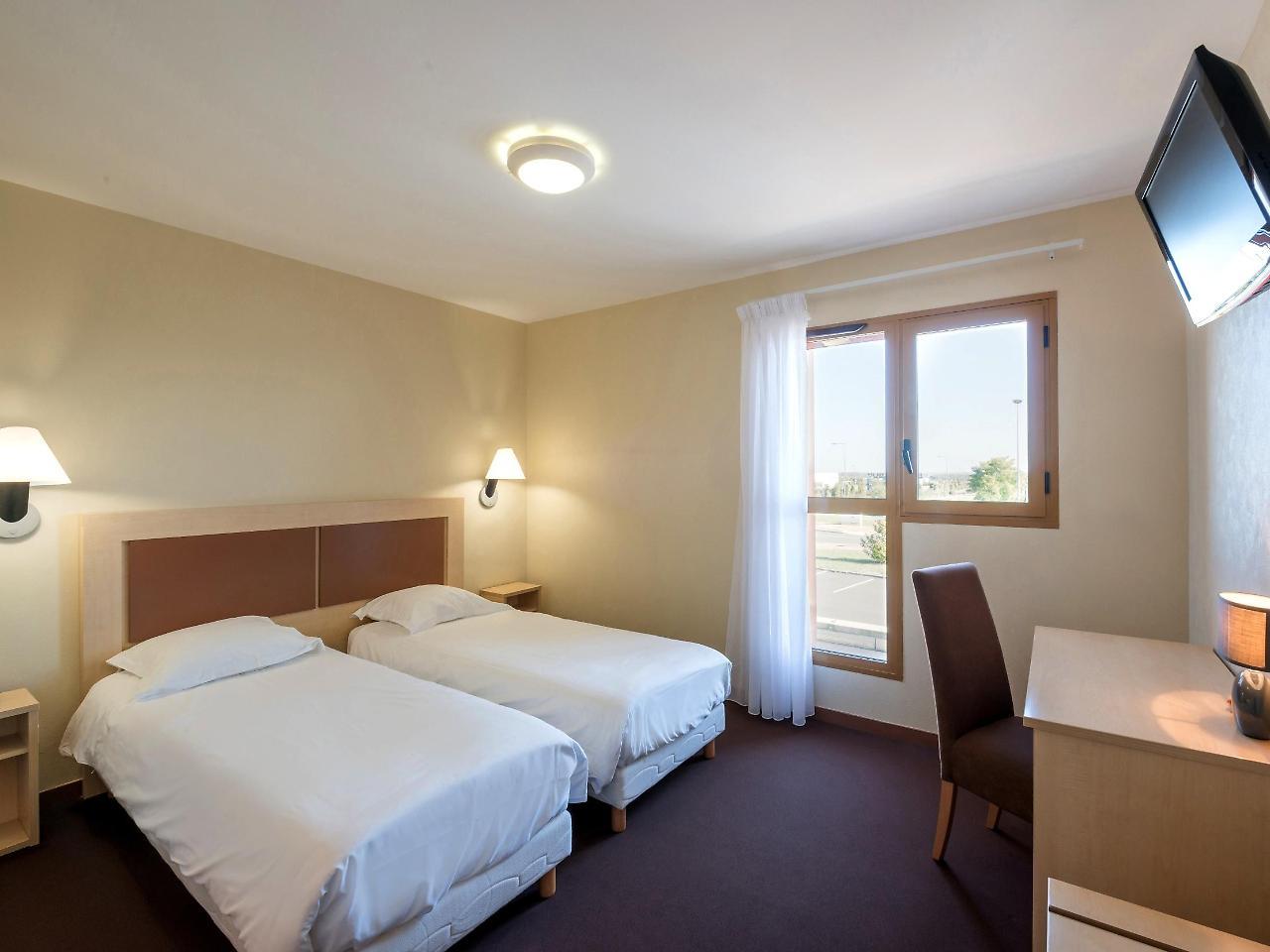 Cit'Hotel Talencia Thouars Exteriér fotografie