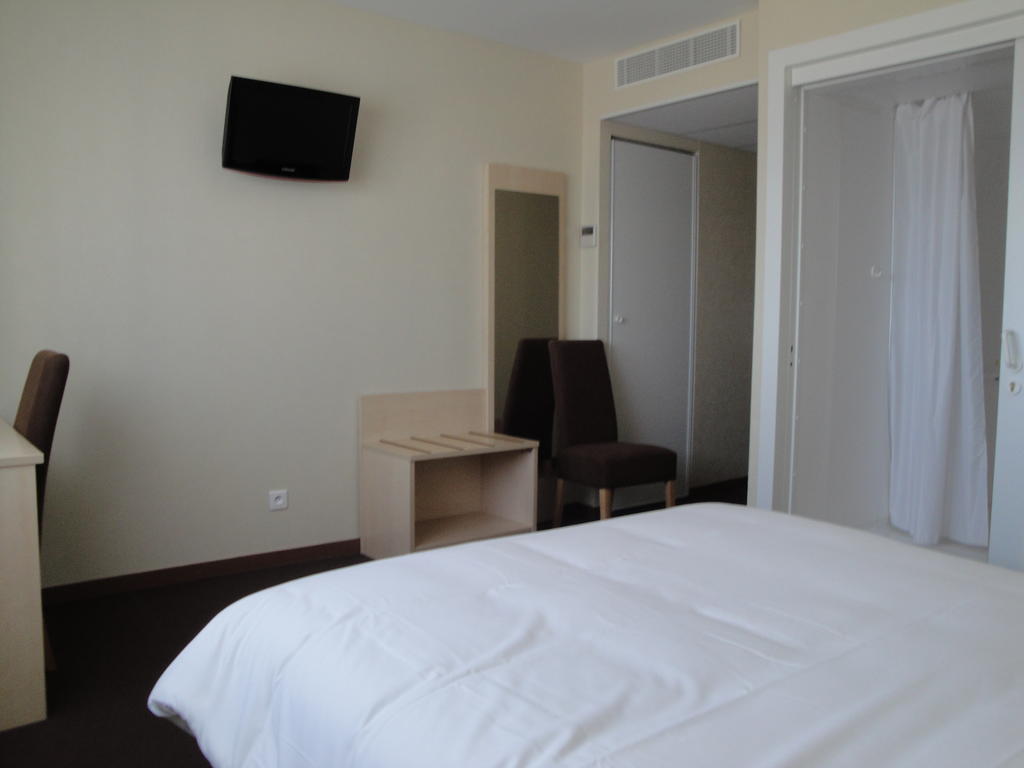 Cit'Hotel Talencia Thouars Pokoj fotografie
