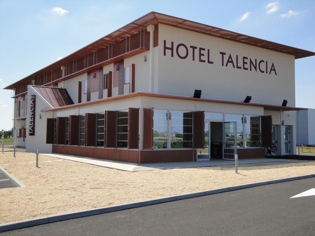 Cit'Hotel Talencia Thouars Exteriér fotografie